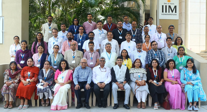 IIM, Visakhapatnam inaugurates mid-career management development programme